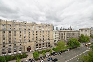 Warsaw City View Apartment - 63m2, Top Location, Workspace - by Rentujemy