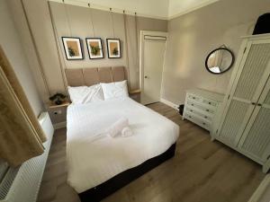 Small Double Room room in Crofton House Hotel
