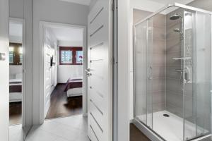 Apartment Oxygen by Your Freedom