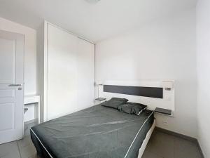 3317-Appartement 6 couchages avec Piscine