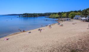 Chalets L'atelier, chalet proche lac et ocean a Hourtin : photos des chambres