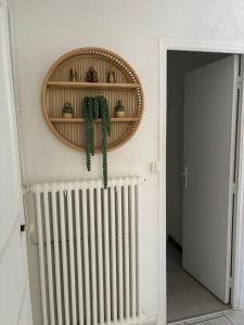 Appartements Logement cosy avec piscine ,parking et jardin : photos des chambres