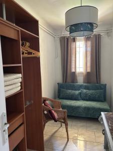 Appartements Logement cosy avec piscine ,parking et jardin : photos des chambres