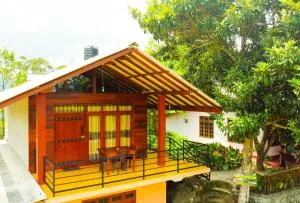 Nine Arch Wood Cabin - Goussagama