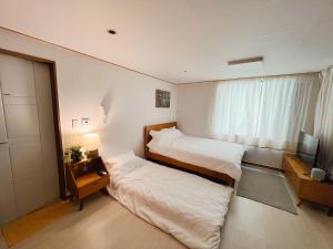 Easy access to Metro