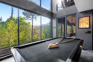 SaffronStays The Hill Abode