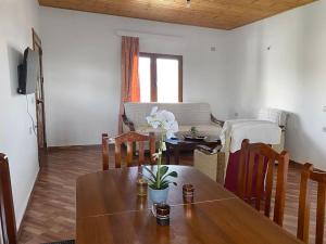 Boem Villas 1