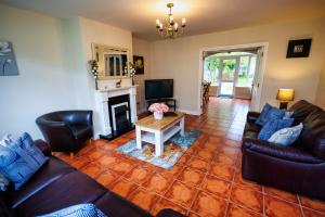 15 Killarney Holiday Village