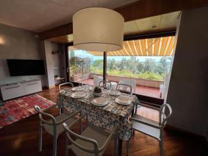 La Baia, sul lago, tranquilla