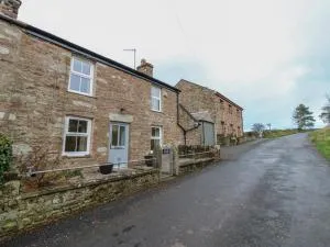 Lime Tree Cottage - Brough Sowerby