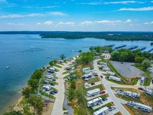 Four Corners RV Resort - سميرنا