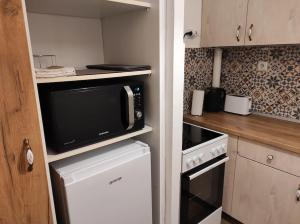 Cozy lux bedroom apt with balcony in Dorcol