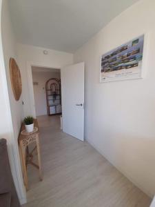 Gestiona2R - Apartamento con terraza a 2,5km de las playas