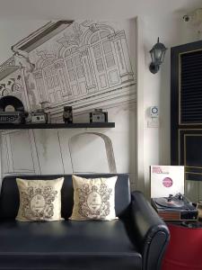 Chino Town Gallery Alley - SHA Plus