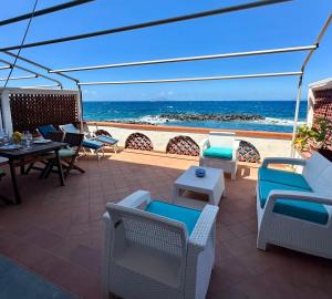 Raffaelas House - (San Montano)