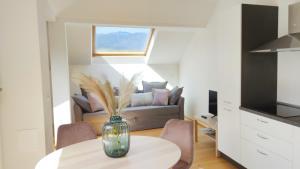 Suite Castel MeranO - panorama terrace and pool