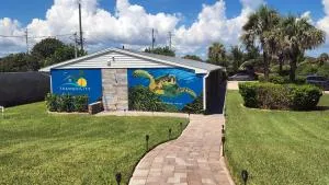 Tranquility Seahorse Suite - Oceanfront Paradise! - 墨尔本比奇