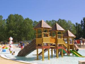 Campings MOBILHOME Lodge 3 chambres, 500m plage, camp 5 etoiles : photos des chambres