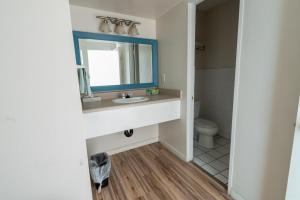 Ocean View with Two Queen Beds room in Ocean Villa Inn