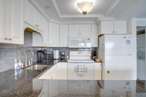 Family-Friendly Ocean City Condo Walk to Beach!