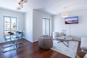 Cedofeita Sunny Apartment - Balcony & Parking