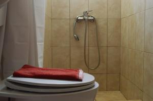 Private Room Sunny Retreat with a Garden Terrace