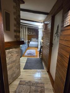 Velvet & Vanilla House la Vama Aniral