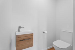 Scenic Riverslea - Wanaka Holiday Home