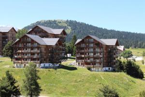 Appartements Les Chalets De Superd Bleuet - 2 Pieces pour 6 Personnes 334 : photos des chambres