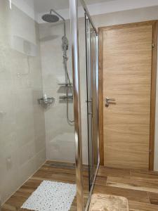 Lux Apartments in Downtown