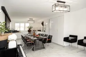 CosyVilla proche gare Paris, Disneyland, sites jeux olympiques pour 12 personnes - Coubron