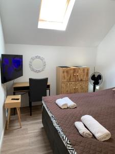 Dark Horse Apartament