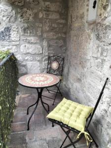 La Piazzetta - Locazione turistica nel centro storico di Acquasparta