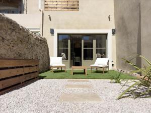 Appartements Les suites du 13 : photos des chambres