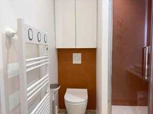 Appartements Les suites du 13 : Appartement 2 Chambres