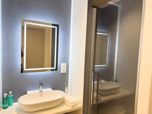 Appartements Les suites du 13 : photos des chambres