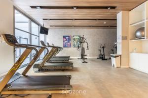 THK - Prédio c piscina no Bairro República em SP