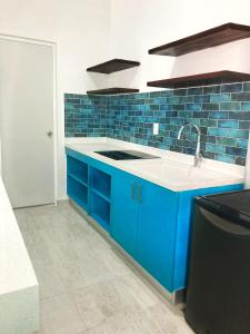 2-Bedroom Condo by the Jungle w Swimming pool