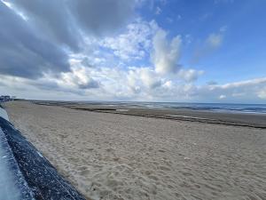 Appartements Basement/Entresol face a la mer 180° : photos des chambres