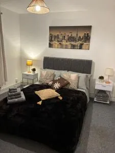 City Centre Flat with Free Parking - Bassaleg