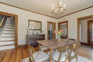 Elite Quarters Prime Location Downtown Hot Tub BBQ