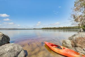 Idyllic Eastbrook Cabin Lake Access, Near Acadia!