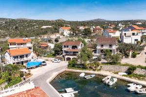 Apartments by the sea Stupin Celine, Rogoznica - 4264