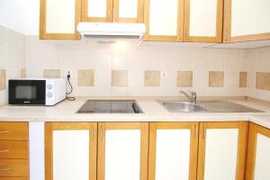 Apartments with parking space Baska, Krk - 18804