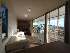 Recanto das Pedras - Loft Container - 卡兰卡斯