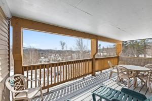 Stowe Ski Chalet - 3BR with In Unit Sauna