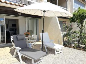 Studio 4 Couchages avec Jardin et Piscine à Bormes-les-Mimosas - FR-1-251-825