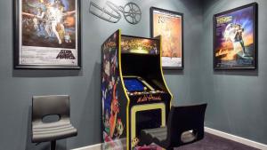Last Minute Disney Getaway! Private Pool, Hot Tub & Games Room. Book Now! #15184