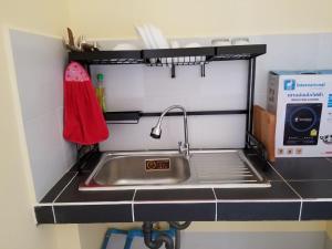 Room 9 - Studio in a villa 5mn walk from the Royal Palace with swimming pool