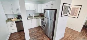 Walk to Everything From The Lofts Suite 307